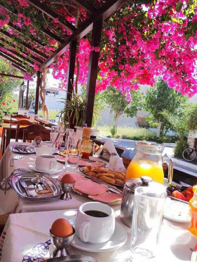 Hotel Angeliki Ирайон Екстериор снимка
